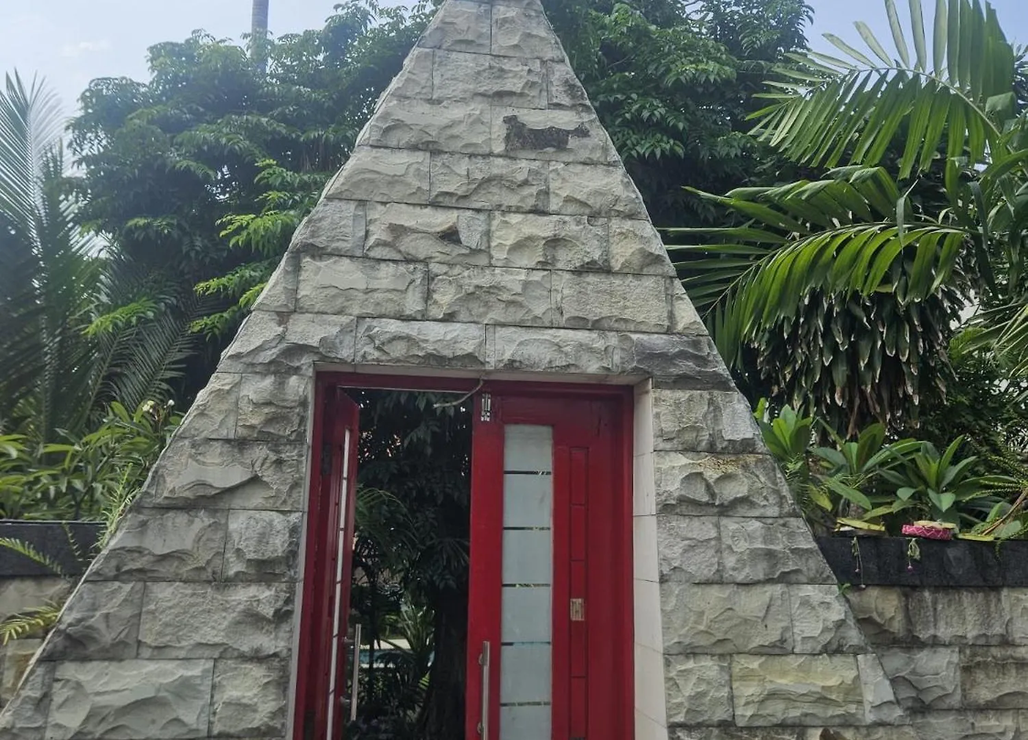 Two Brothers Guesthouse Legian  Legian (Bali)